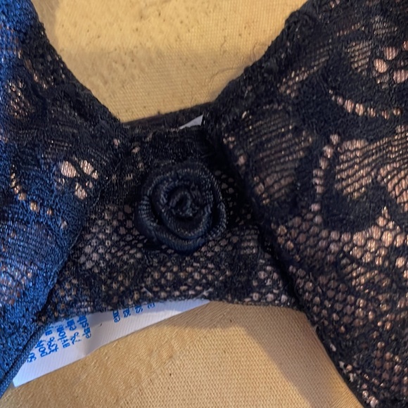 Olga,new bra 34C - Picture 4 of 5